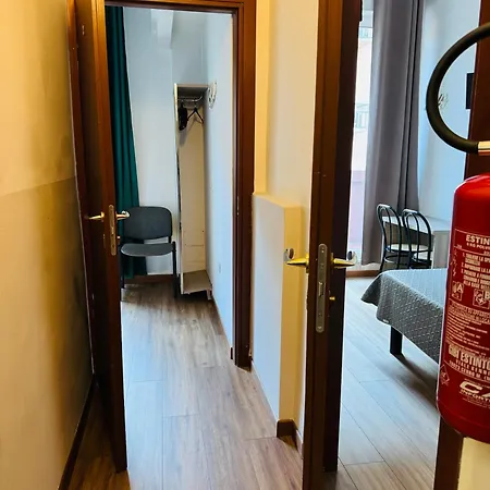Πανσιόν Bovisa House Private